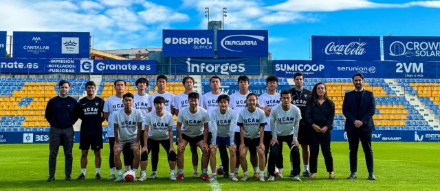 Doce jóvenes chinos se forman en gestión futbolística con el UCAM CF en España