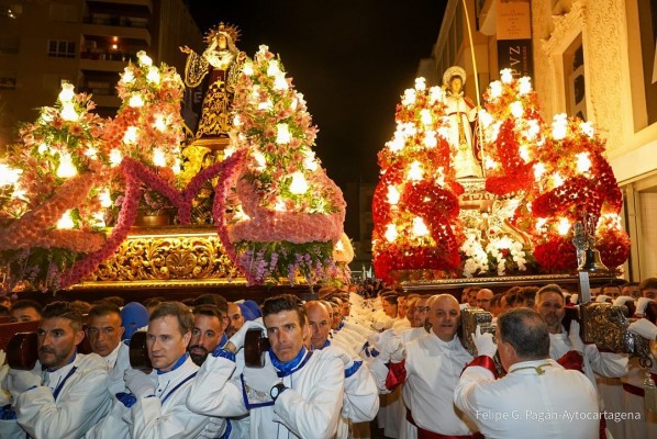 La magia de El Encuentro brilla en la madrugada más larga de la Semana Santa de Cartagena (Fotos: AYTO CARTAGENA)