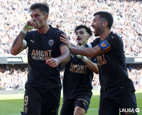 Los cuatro tantos que liberaron al Valencia CF olvidan su segundo peor inicio anotador