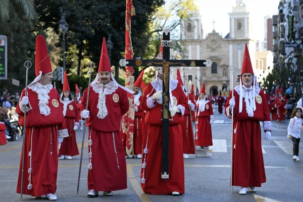 Los Coloraos emocionan a una Murcia entregada en su regreso después de tres años (Fotos: Juanchi López)
