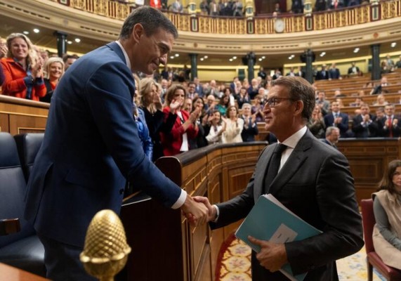 Sánchez y Feijóo afrontan este miércoles su primer cara a cara por la Dana en el Congreso