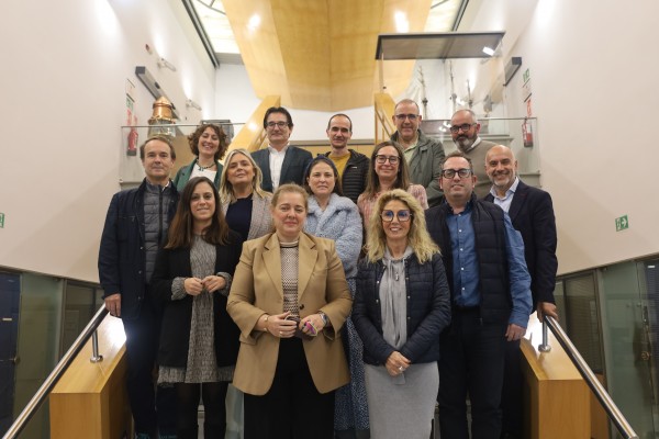 Singlar y Xiob Grup elevan a 40 las empresas de 'Cor del Port': solidaridad en el ámbito empresarial 