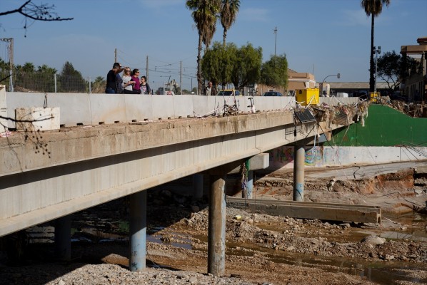 La Diputación repara su red de carreteras mientras habilita soluciones provisionales