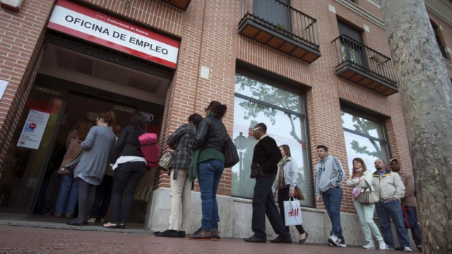 El Congreso vota hoy si hace falta incrementar el Salario Mínimo para llegar a 1.000 euros al mes en 2020