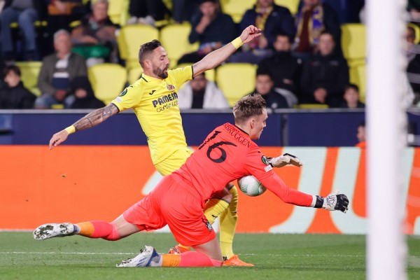 El batacazo europeo del Villarreal frente al Anderlecht (Fotos: Carme Ripollés)