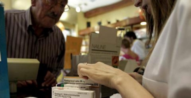 El Gobierno recurre las ayudas del Consell al copago farmacéutico 