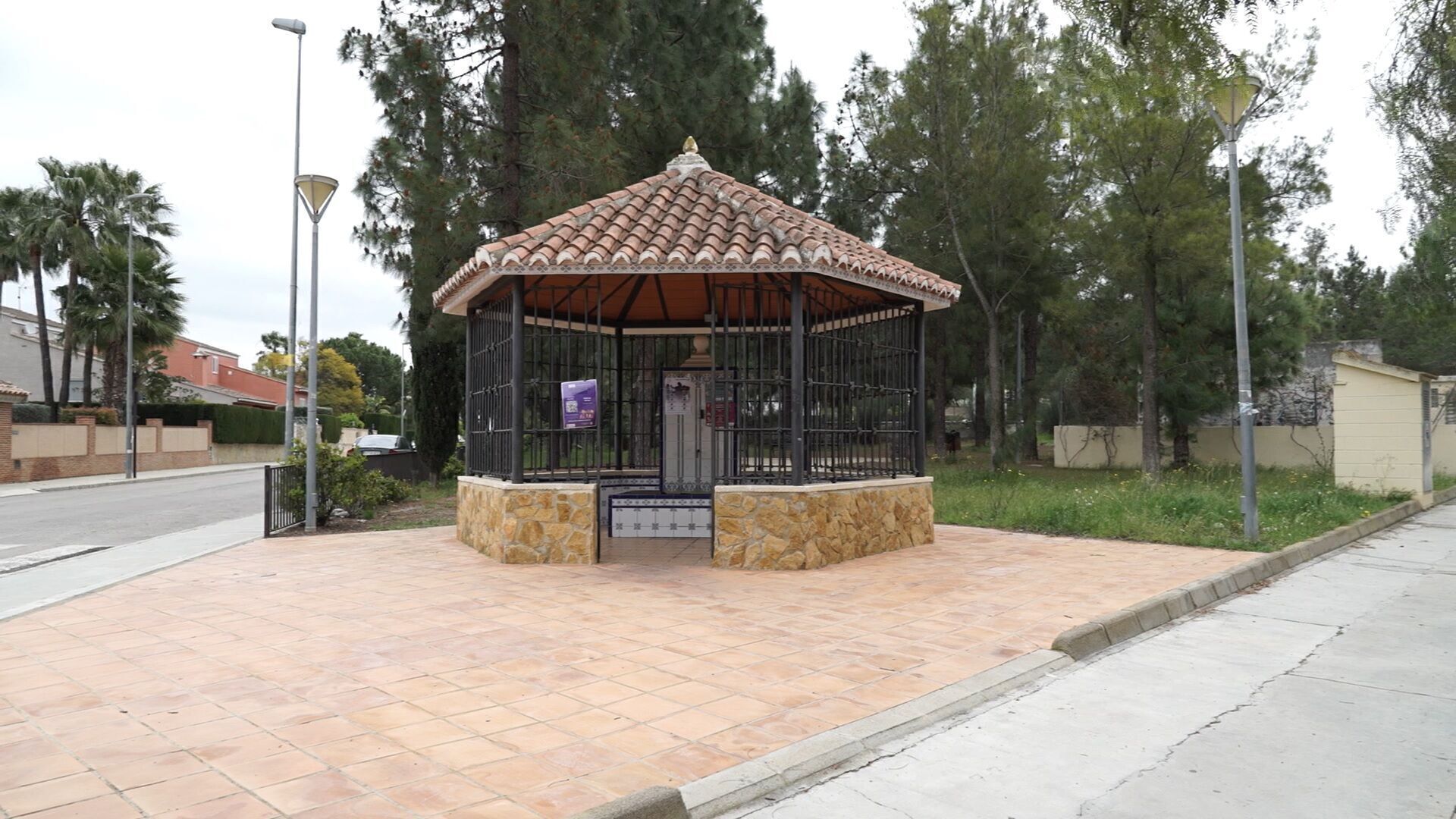 Fuente osmosis de colinas. Foto: AYUNTAMIENTO DE SAN ANTONIO DE BENAGÉBER - 