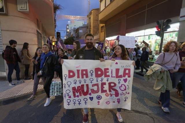 Las programación de El Campello por el 8M: charlas, talleres y competiciones deportivas femeninas
