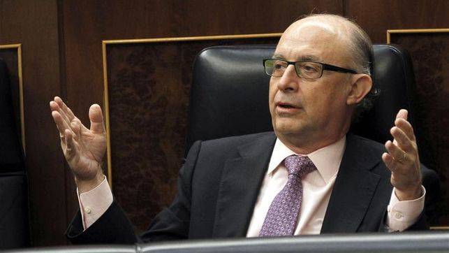 Hacienda retendrá pagos a Aragón y Extremadura por retraso en el pago a proveedores