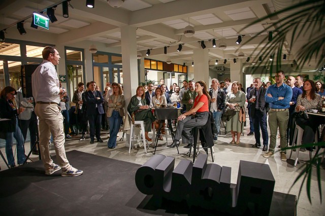 Adimur estrena Fuckup Nights, un nuevo formato de encuentro para líderes empresariales