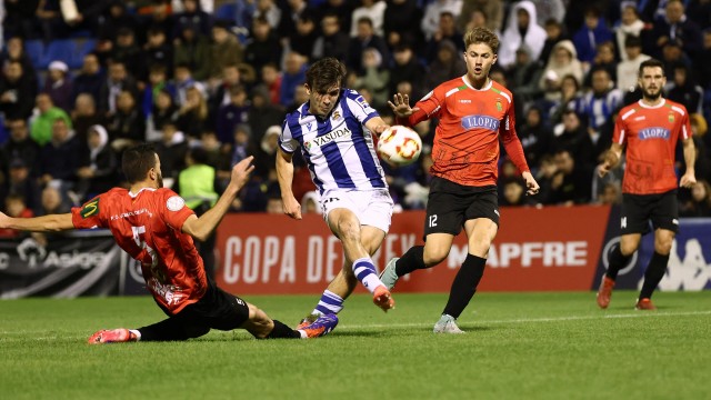 La Real Sociedad no da alternativa al Jove Español
