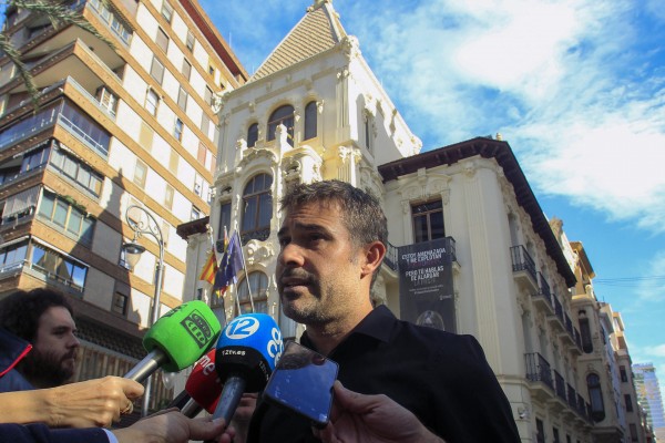 Compromís pedirá la reprobación de Mazón en los plenos municipales de la provincia de Alicante