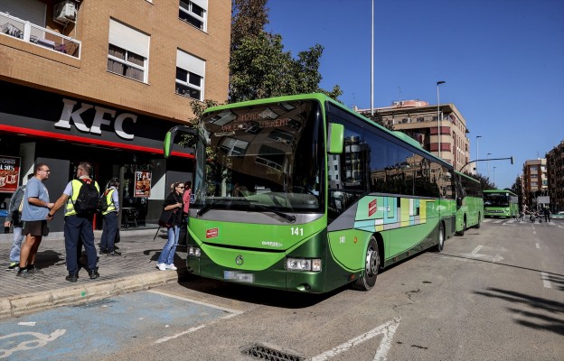 El autobús lanzadera para áreas industriales afectadas registra 1.195 desplazamientos