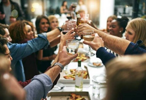 Así serán las comidas de Navidad en la Región: sin subidas de precio, menú clásico y reservas casi completas