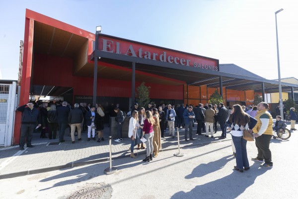 La visita de Feijóo a Alcantarilla reúne a más de 1.200 fieles del PP (Fotos: OMEGA)