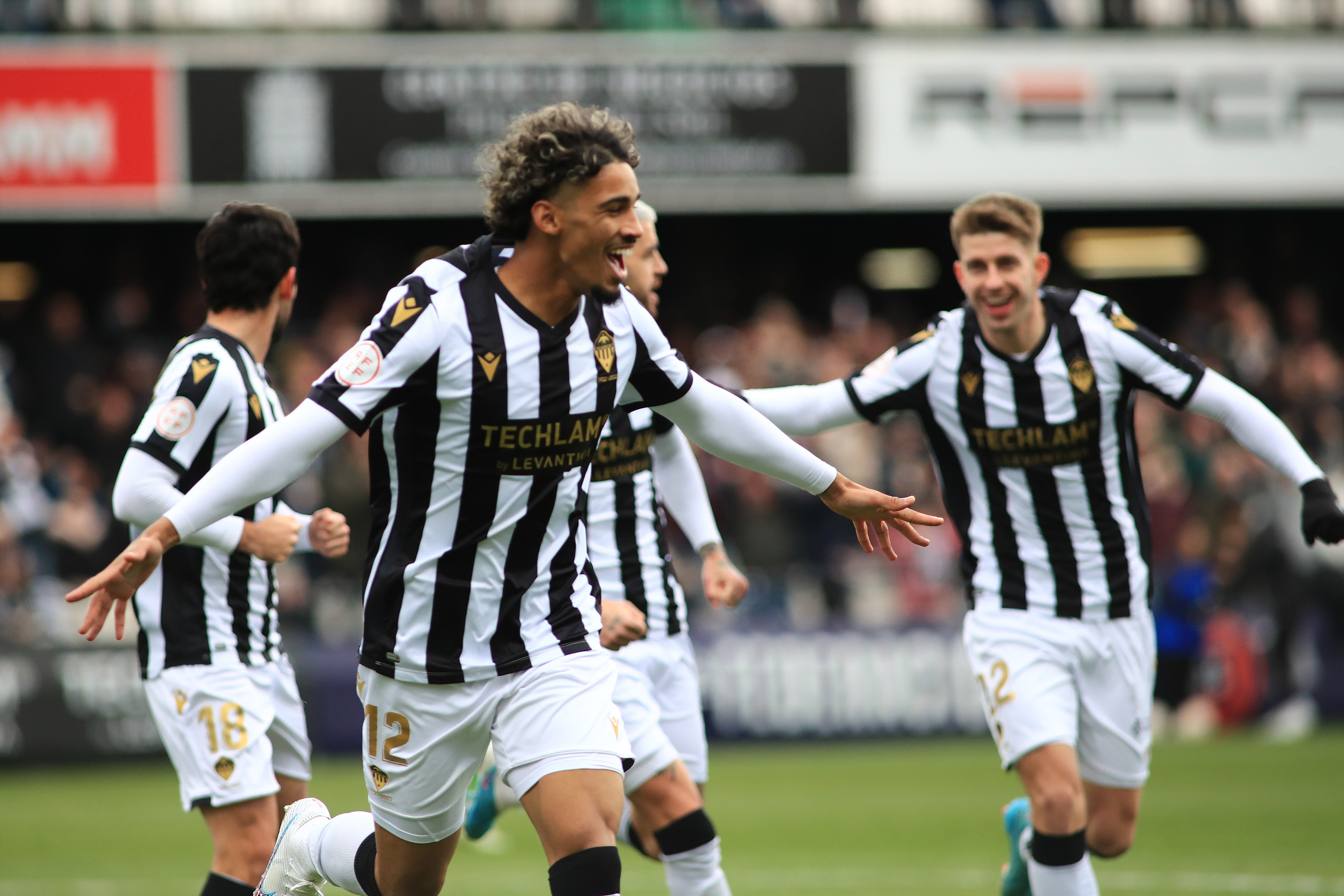 Las mejores imágenes del triunfo del CD Castellón ante el Cornellà (Fotos: Ángel Sánchez)