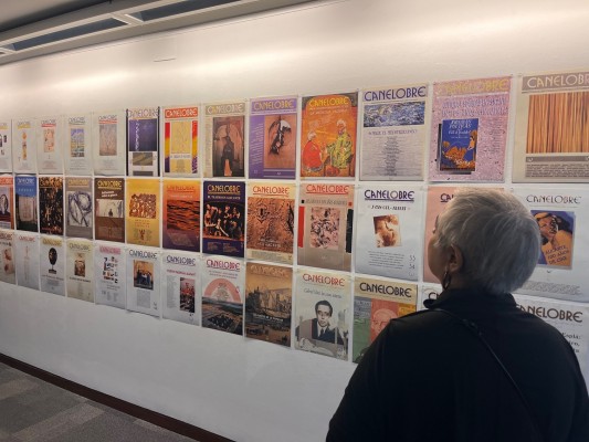 El Gil-Albert celebra la trayectoria de la revista 'Canelobre' con una exposición de sus portadas


