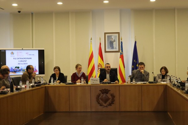 Vila-real pide otro crédito de 2,2 millones para pagar fallos urbanísticos y las obras del mercado