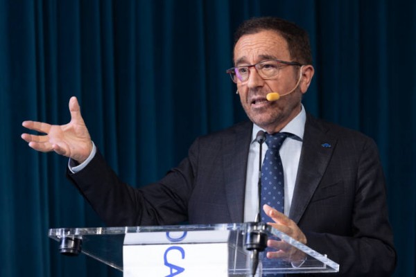 El Consejo Rector de Casa Mediterráneo renueva a Andrés Perelló como director general