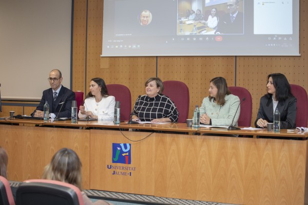 L'UJI estimula la vocació i el talent amb el VII Congrés Iberoamericà de Joves Investigadors 