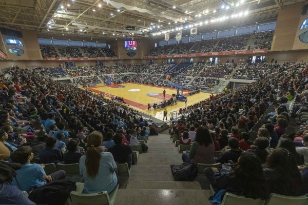 El Partido del Recreo llena el Palacio con 7.500 escolares de la Región (Fotos: OMEGA)