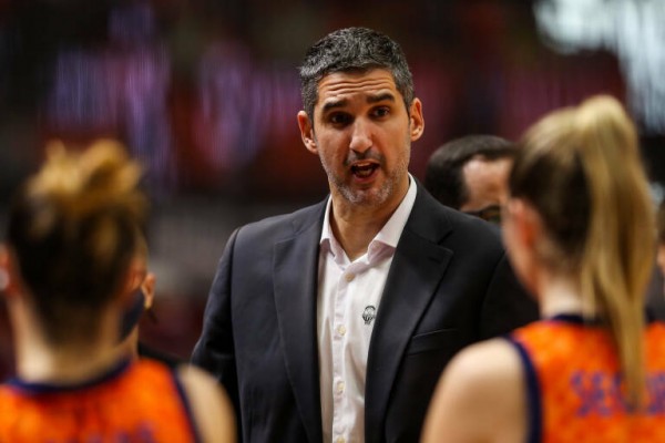 Rubén Burgos pide 