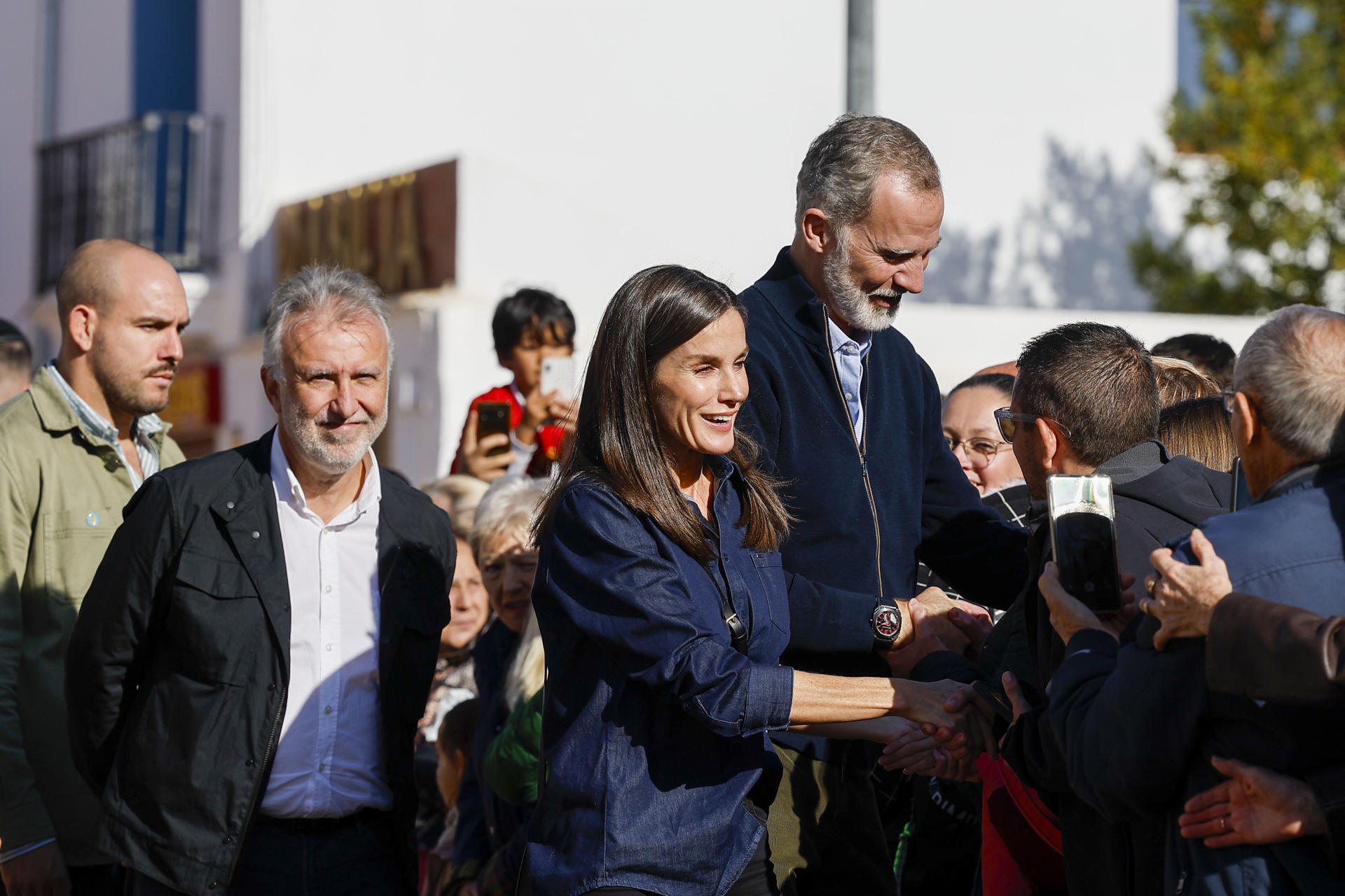 Los reyes llegan a Utiel, el primer municipio que asoló la Dana la tarde del 29 de octubre
