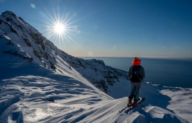 Helly Hansen estrena temporada de nieve

con la icónica y renovada HH Elevation Infinity 3.0