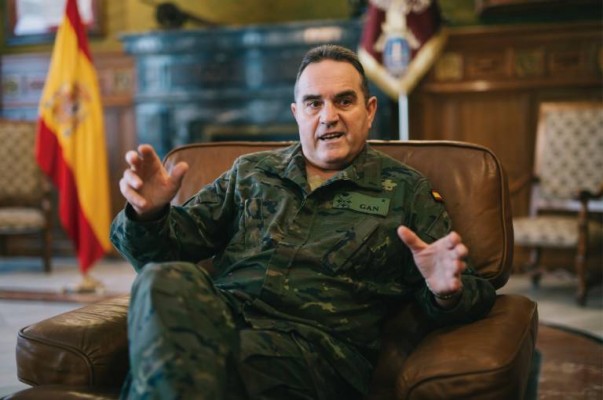 Mazón nombra al teniente general Gan Pampols vicepresidente para la Recuperación