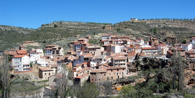 Vallanca ahorrará casi once mil euros anuales gracias al autoconsumo colectivo con energía solar
