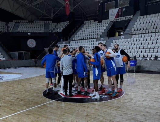 El UCAM CB juega en Turquía buscando el pase directo en Europa