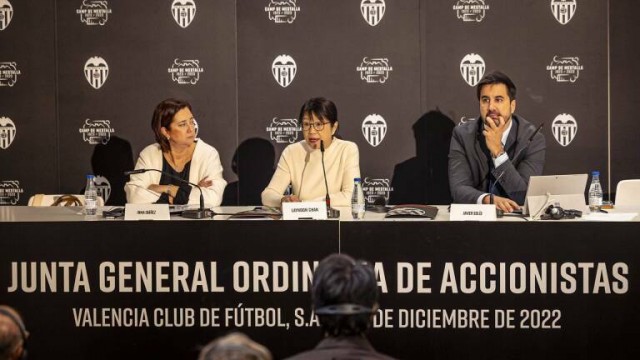 Los pequeños accionistas del Valencia podrán volver a asistir a la junta anual
