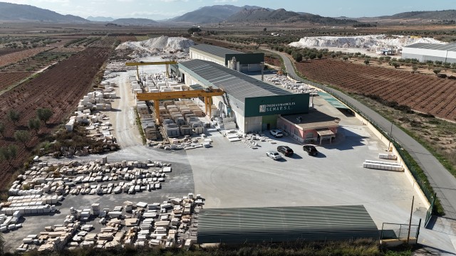 La murciana Mármoles Pedro Lifante compra Semar y proyecta la modernización de su fábrica