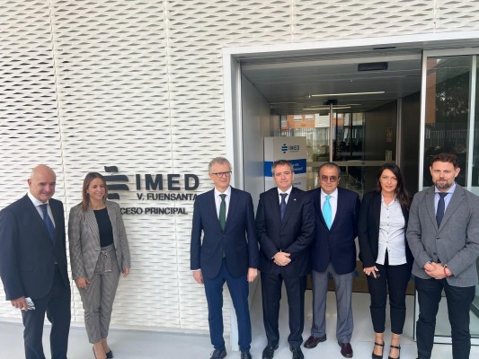 El Hospital Imed se estrena en Murcia con el reto de ser 