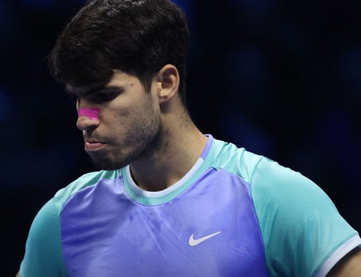 Alcaraz está fuera de las Nitto ATP Finals al perder frente a un Zverev pletórico