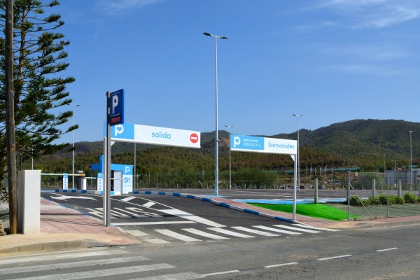 Abre el nuevo parking disuasorio de la Arrixaca con 328 plazas