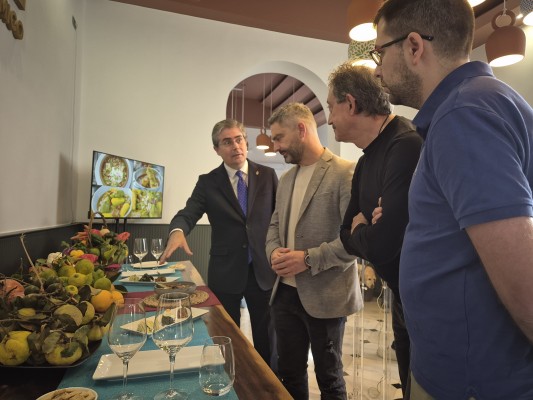 El Ayuntamiento potencia la gastronomía como eje diferenciador de la oferta turística con ‘Murcia, desde el sabor’