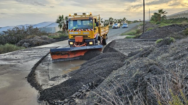 La Aemet desactiva los avisos tras un temporal que anega calles en Mazarrón y corta carreteras