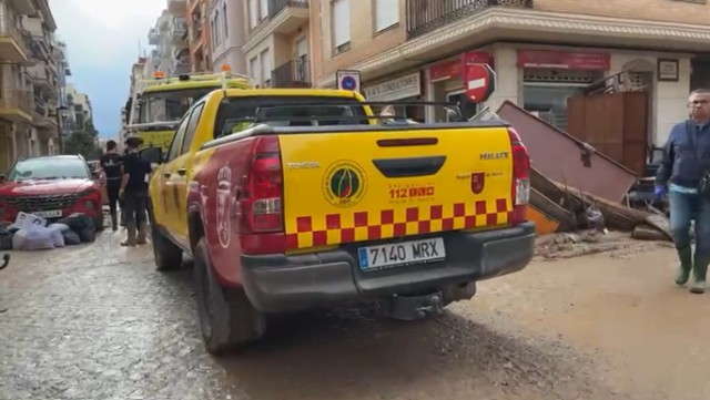 El equipo de la Región se vuelca en Algemesí con las tareas de achique del agua