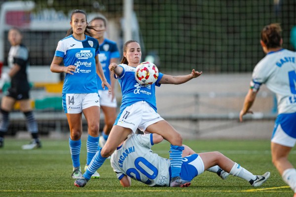 El Alhama no puede con el líder Alavés y sigue segundo en la Primera RFEF femenina (0-0) 
