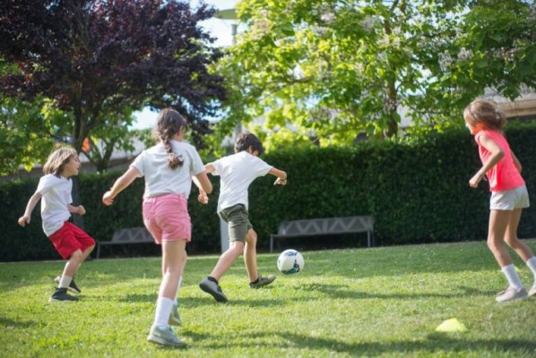La mitad de niños y adolescentes europeos cree que su futuro va a ser peor que su presente 