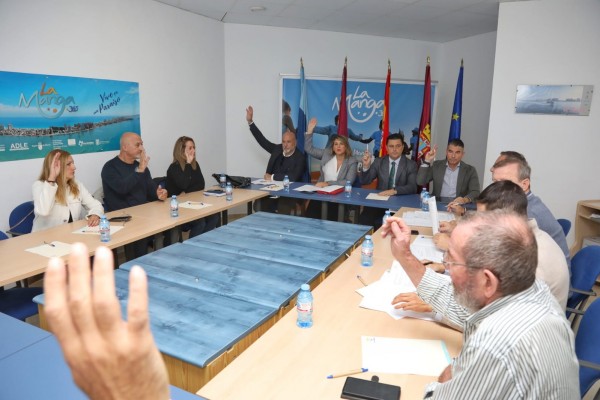 Respaldo unánime de los colectivos vecinales y empresariales al nombramiento de Nieto como nueva gerente del Consorcio La Manga