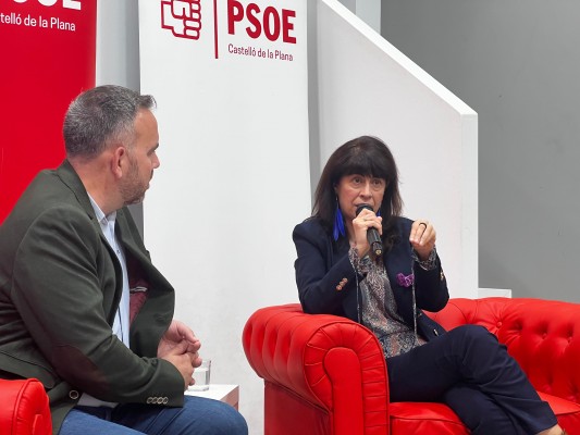 Ana Redondo anima a los grupos demócratas a renovar el Pacto contra la violencia de género
