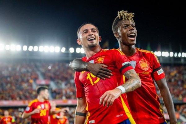 Yeremy contribuye con un gol a que España cierre con triunfo un 2024 inolvidable 