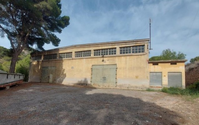 La Armada invertirá 250.000 euros en la demolición del antiguo taller de minas S-70 por riesgo estructural