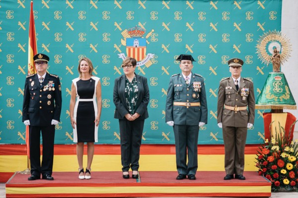 Castelló acoge en la plaza Mayor los actos con motivo del Día de la Hispanidad y la Guardia Civil