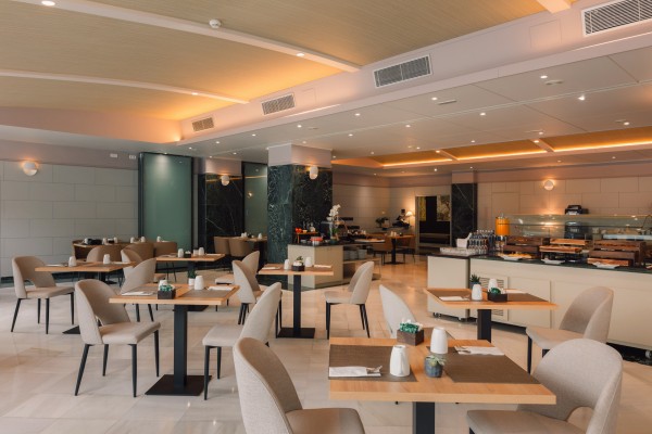 El hotel Sercotel Amistad de Murcia invierte dos millones de euros para reformar sus instalaciones