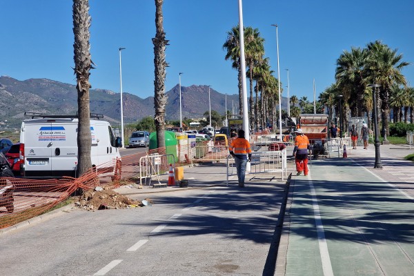 Las obras de Ferrandis Salvador 'vuelan' mientras el Ayuntamiento y la CHJ se enzarzan por el riu Sec