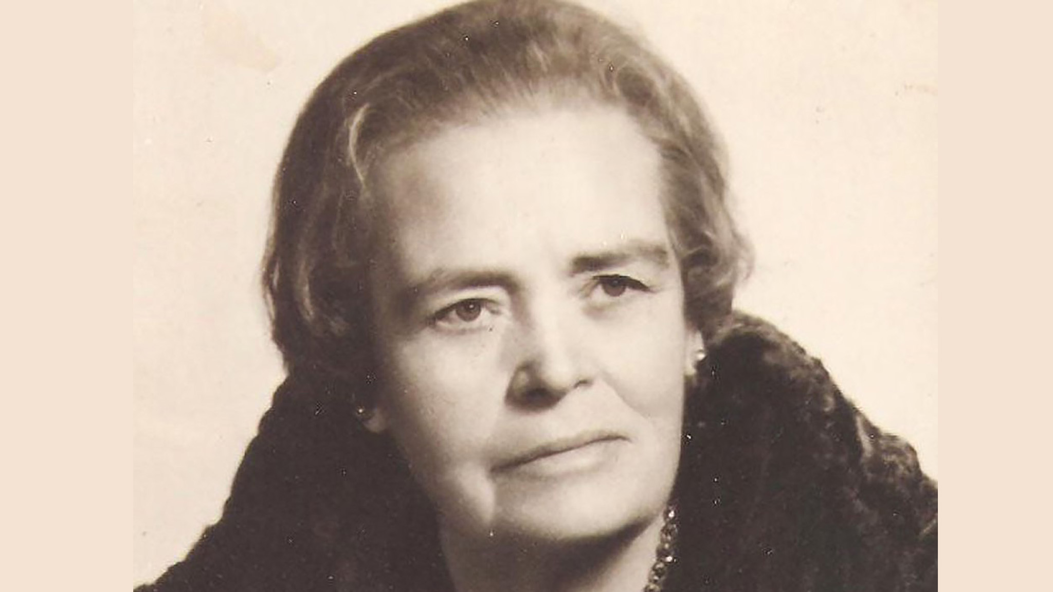 Maria Ibars, la millor embaixadora de la novel·la social amb ‘L’últim serf’