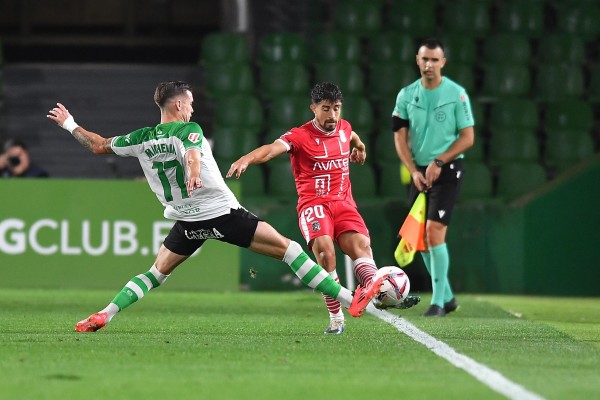 Es otro equipo con Jandro: el Efesé gana en el campo del que era líder invicto  